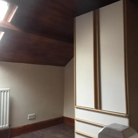 Hill House 3 Bedroom Serviced شقة *